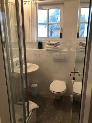 Double Room with Terrace image 5