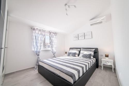 Luxury Villa FUTURE - main image