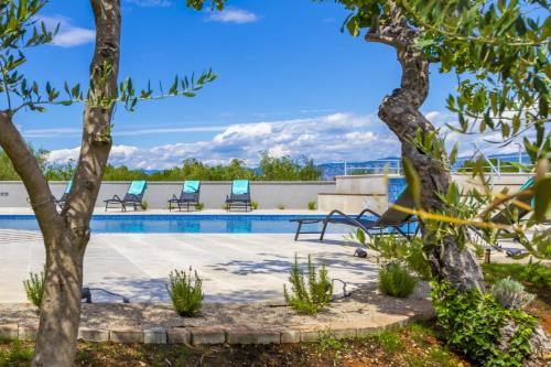 Mediterranean Luxury Villa Jele