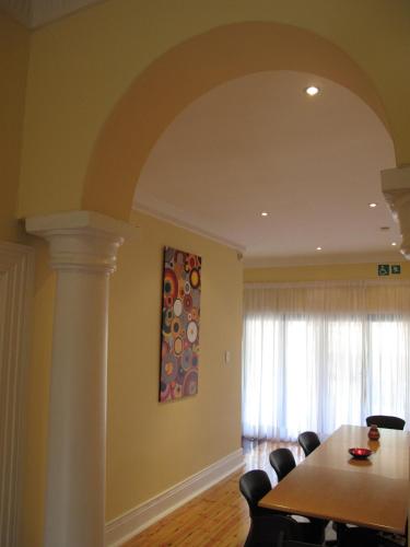 The Crescent Guesthouses - BnB/Self Catering - image 3