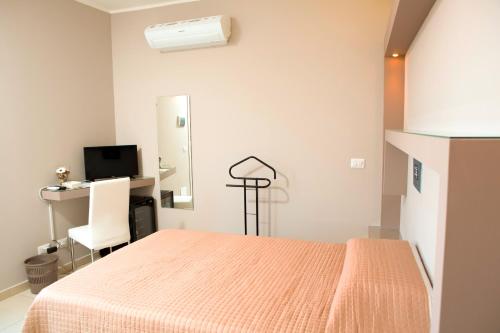 1 twin bed