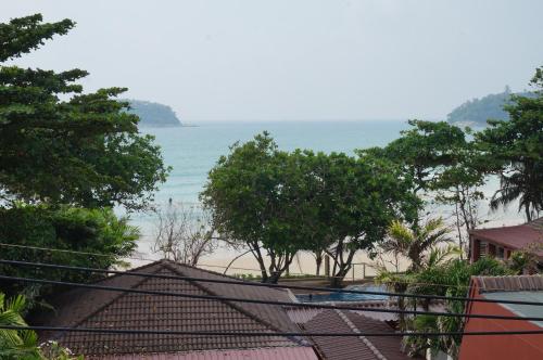 A Hotelcom Kata Beachwalk Hotel And Bungalows Hotel