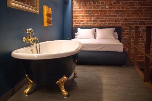 MoHo L – Wroclaw, VA