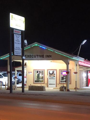 Executive Inn Snyder