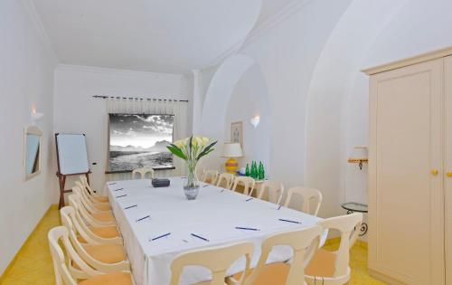 غرفة الاجتماعات/الاحتفالات, Relais Maresca Luxury Small Hotel in كابري