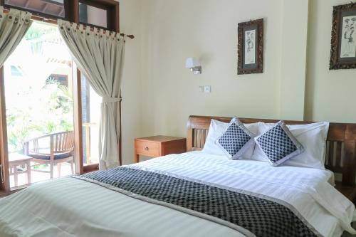 Surfaris Inn on Poppies 2 Located in Tuban, Surfaris Inn on Poppies 2 is a perfect starting point from which to explore Bali. Offering a variety of facilities and services, the property provides all you need for a good nights