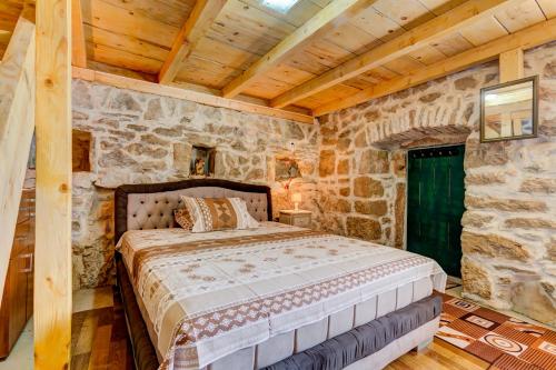 Ethno House Kosic - image 5