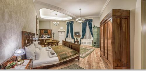 Budapest Art Nouveau Apartment, Budapešť