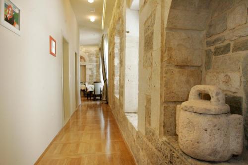 Palace Augubio - image 5