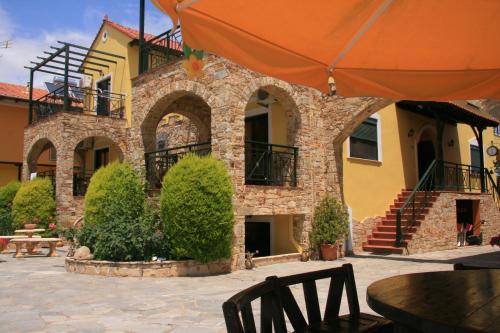  Kastro in Skala Potamias