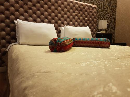 Boulevard Hotel and Apartments