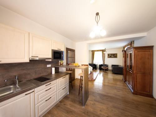 Residence Safari Resort - Chateau in Blizsi Lhota