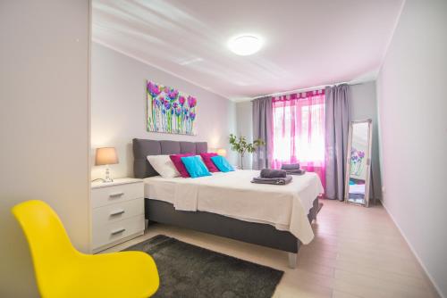 Apartments Canaria - image 8