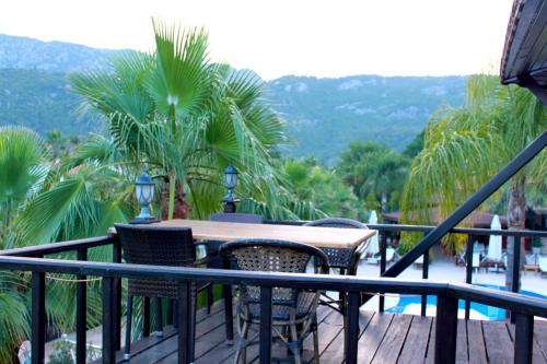 Nerissa Hotel