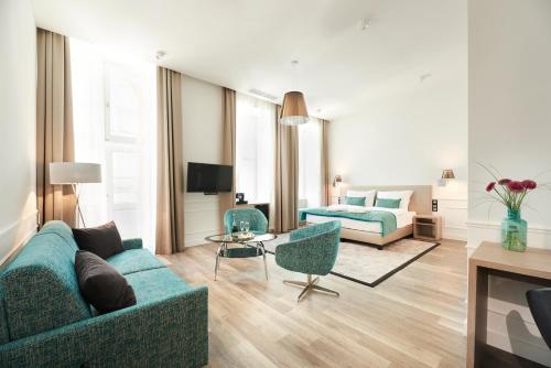 Junior Suite image 3