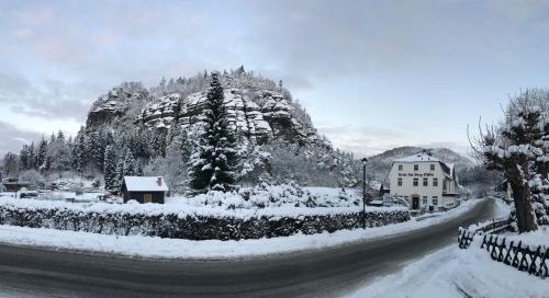 Hotel am Berg Oybin garni