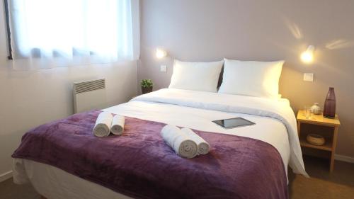 VVF Cantal Champs-sur-Tarentaine - Accommodation - Champs Sur Tarentaine