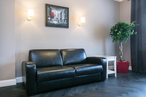 Balmont Apartments Smolenskaya - image 2