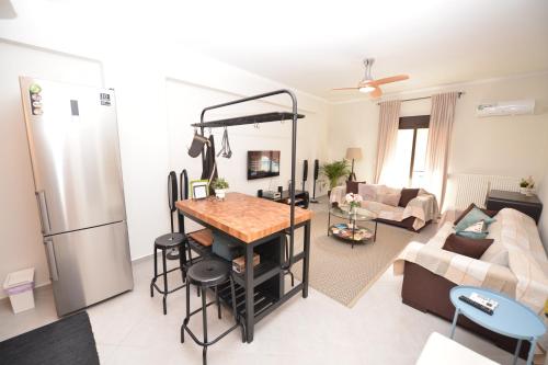  Luxurious apartment Dionisia central Katerini, Unterkunft in Kateríni