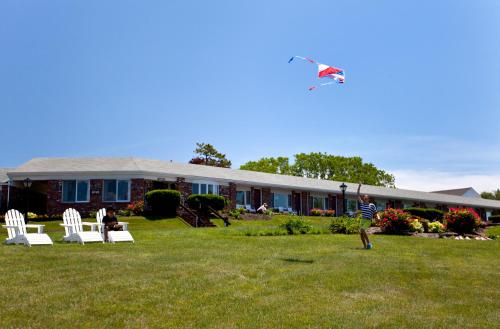 Seaglass Inn & Spa