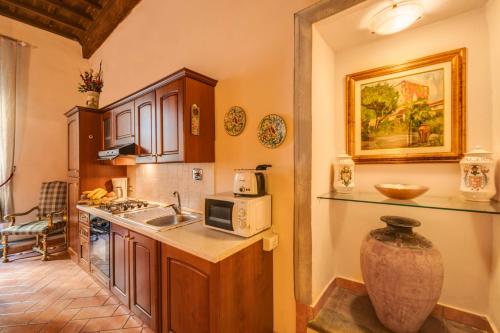 Dante States Apartments - image 13