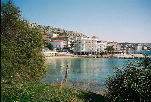 Pasifik Hotel - image 5