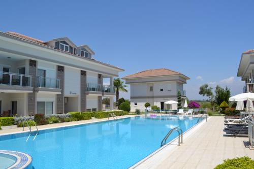  Antalya belek golf garden 2 bedrooms ground floor pool view in Belek