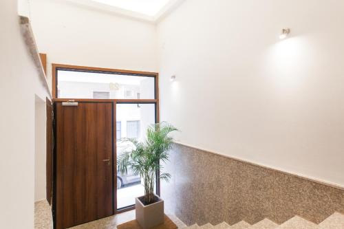 Nicholas Point Apartments and Rooms — Main Photo
