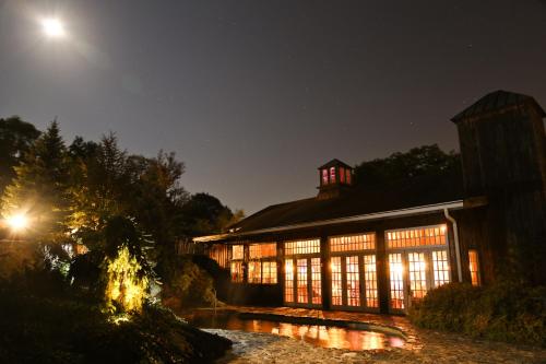 The Red Lion Inn - image 8