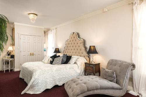 Montgomery Inn BnB Versailles (KY)
