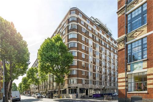 Sloane Avenue Apartment, , London