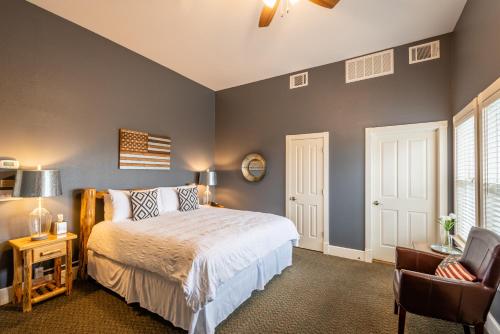 181610126 Gruene River Hotel & Retreat