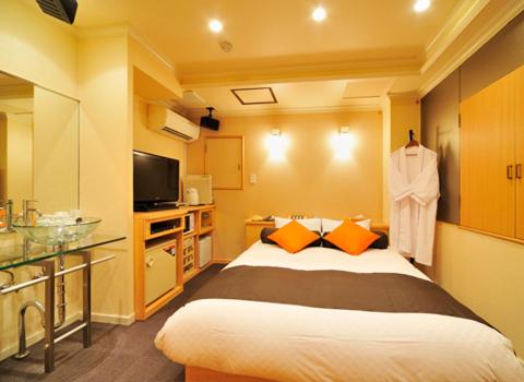 Hotel California Kaminarimon (Adult Only) – Tokyo, NY