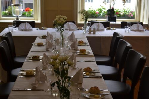 Swan Revived Hotel - image 7