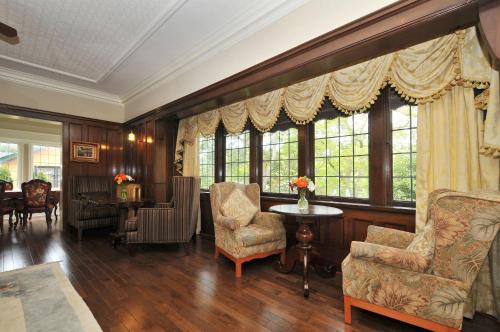 娛樂設施, The Craigmyle Inn in 維多利亞(BC)