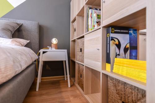The Spot - fully equipped, central, modern studio by Flat Mаnager, Sofía (foto 11)