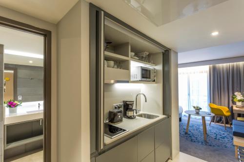 廚房, Nemea Appart Hotel Cannes Palais in 普拉多共和