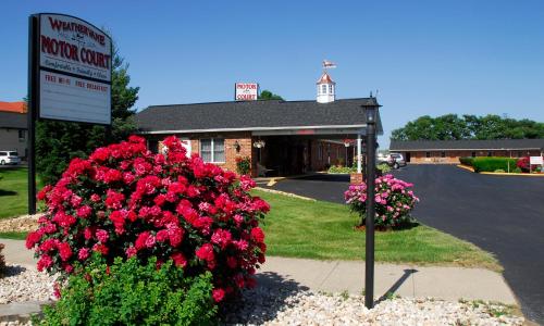 Weathervane Motor Court - image 6