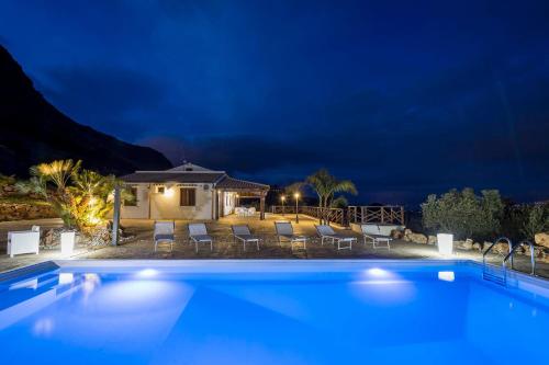 Villa Gea in กาเซ ฟิออร์ดิลิโน