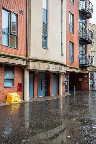 Spacious Belfast City Centre Duplex Apartment photo