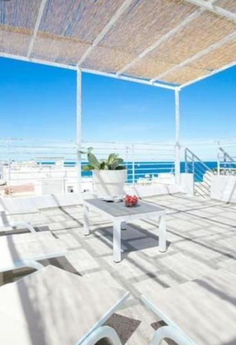 Elamar Rooms & Apartment 2