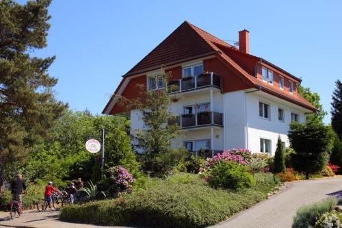 Ingrid Pension - image 4