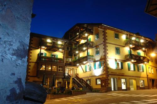 Hotel Alpino in Varena