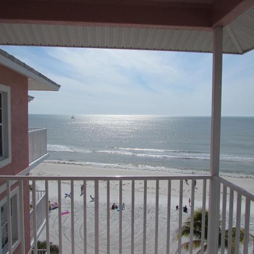 Edison Beach House - image 8