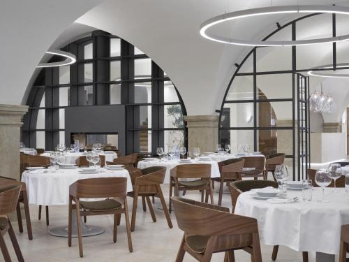 Lotrinský hotel - image 9