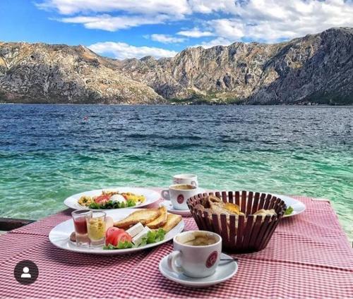 Tampilan eksterior, Apartments Vila Marija in Prcanj