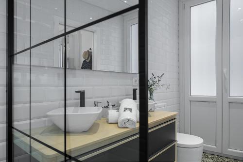 Hostly Placentines Catedral Room Type - Deluxe Apartment