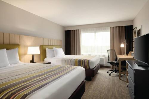 Country Inn & Suites by Radisson, Ft Atkinson, WI