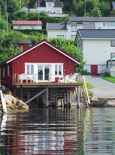 The Boathouse