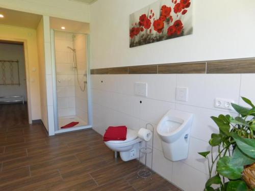 حمام, Ferienwohnung Linder in هوبفيرؤ